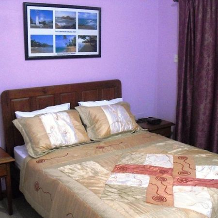 Piarco Village Suites Buitenkant foto
