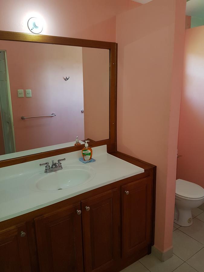 Piarco Village Suites Buitenkant foto